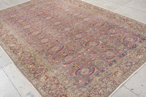 Antique Sivas Area Rug (7' x 10')